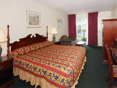 Lodge Econo Martinsville